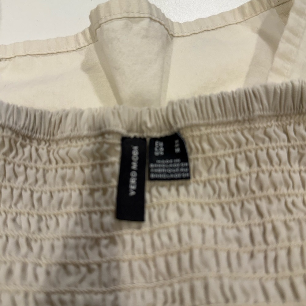 Vero Moda Cream Puff Sleeve Blouse - Picture 3 of 3